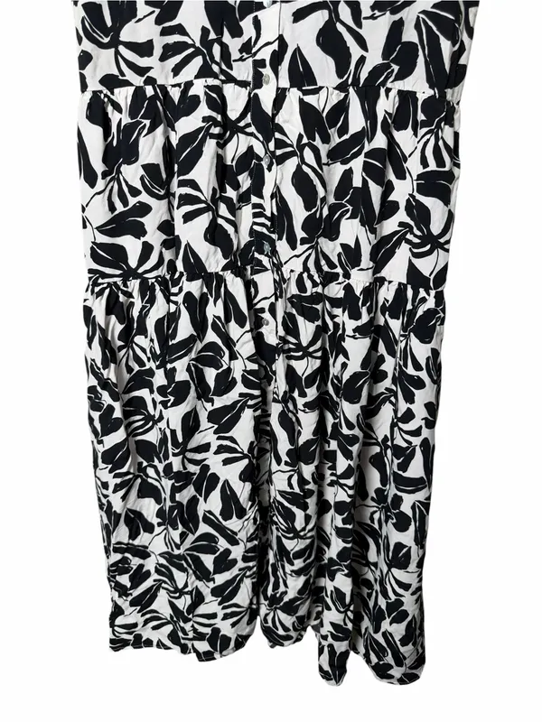 By Anthropologie Tiered Shirt Dress Size Medium - Image 7