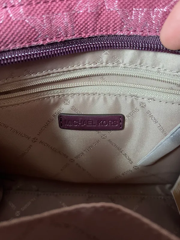 Michael Kors Purse - Image 10