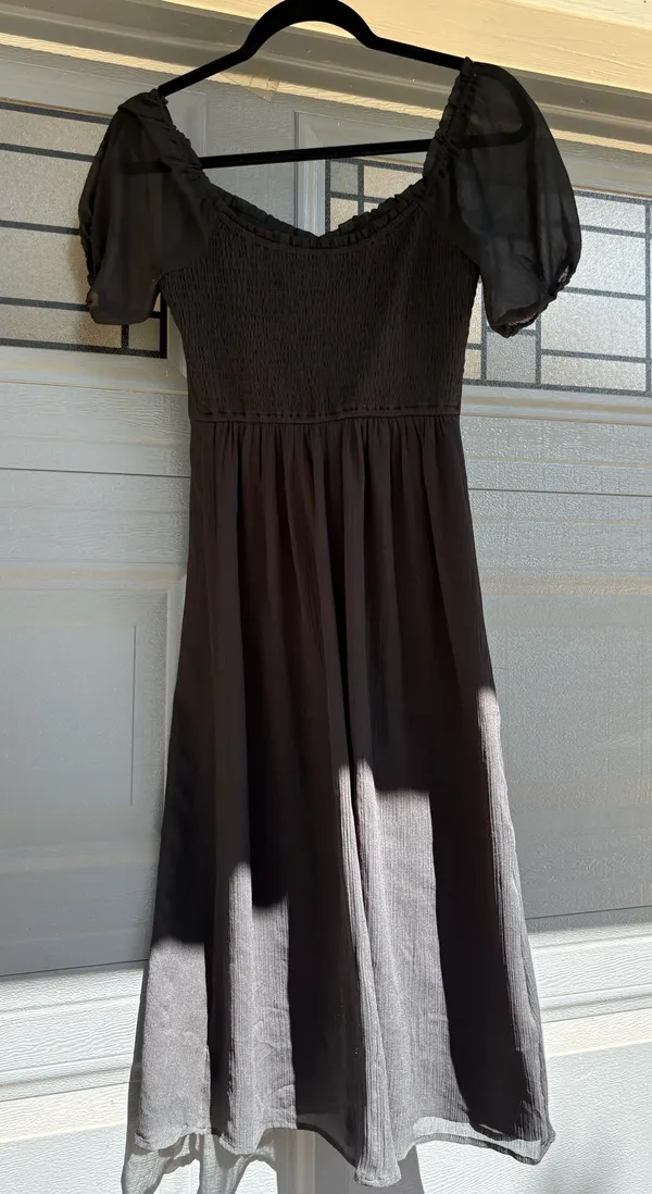 Hollister Black Midi Dress - Image 2