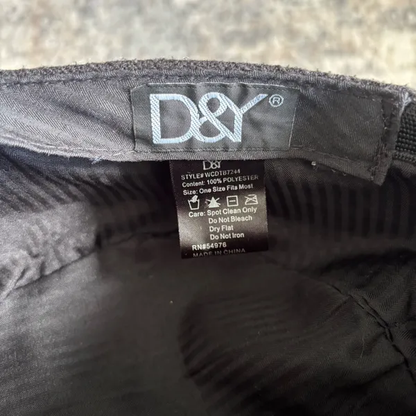 Y2K vintage newsboy black cap with button details women’s - Image 7