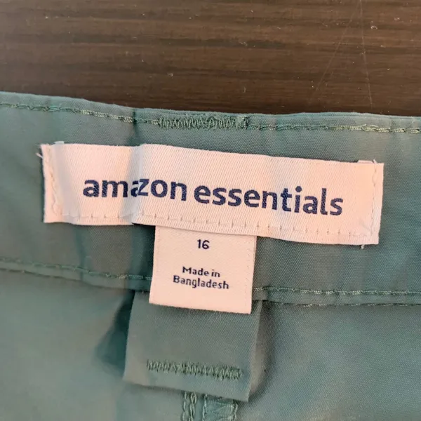 Amazon‎ Essentials Womens Sage Green Utility Hiking Shorts Sz 16 Gorpcore Casual - Image 4