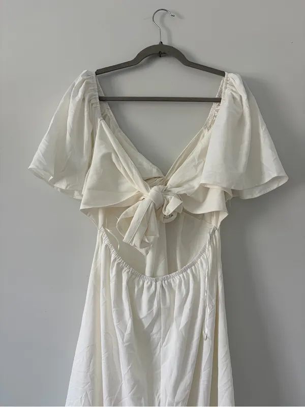 Baltic Born Indie Back Tie Dress Off White Maxi Dress NWT Large - Image 5