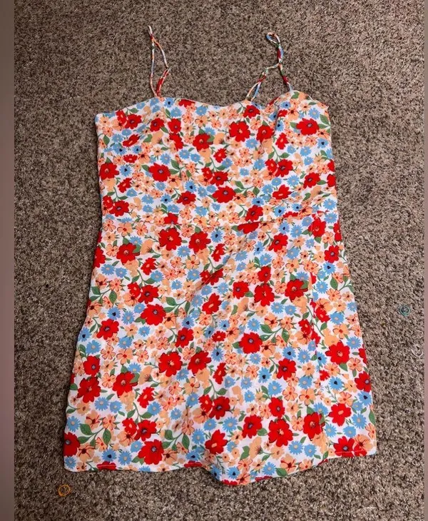 Willow & Root NWT floral romper size XL - Image 2