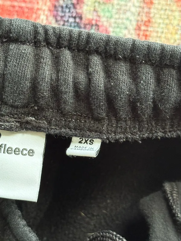 Aritzia TNA Sweatfleece Cozy Fleece Mega Fit Joggers Cargo Black - Image 8
