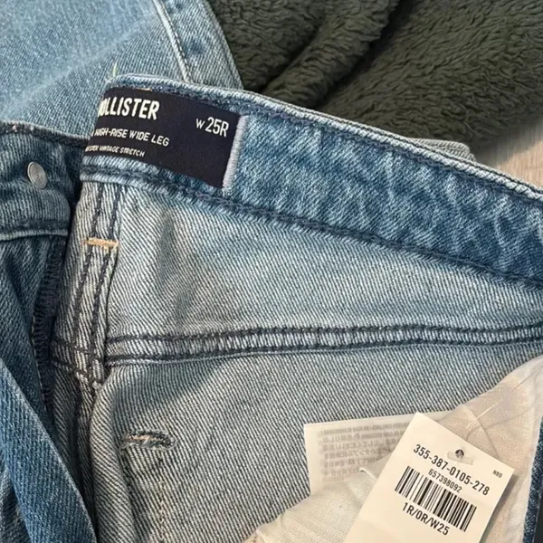 Hollister Wide Leg Jeans - Image 5