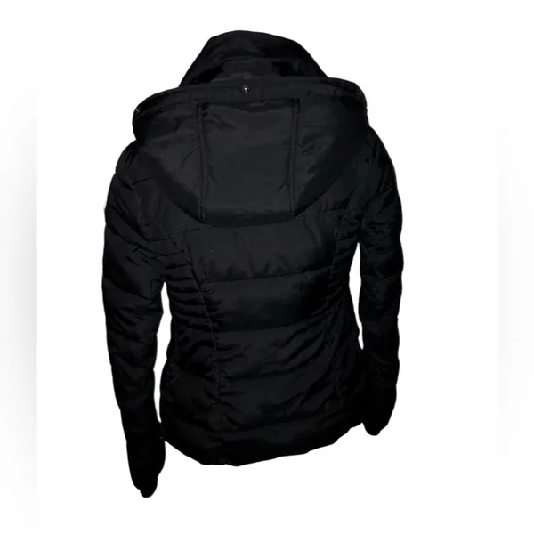 Abercrombie & Fitch Black Hooded Puffer Jacket - Image 6