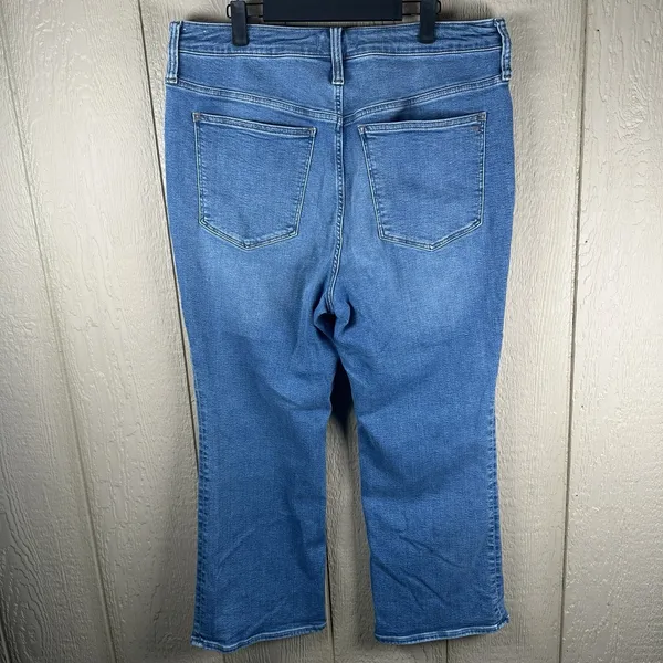 Madewell Cali Demi-Boot Cut Jeans Womens Size 16W Blue Medium Wash Denim Stretch - Image 3