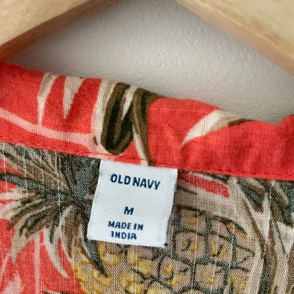 Old‎ Navy Hawaiian Pineapple Button Down - Image 4