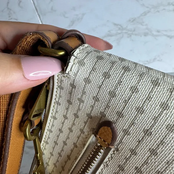 Fossil kinley Women's Crossbody Bag Key Pattern Canvas Leather Trim Cream Brown - Image 8