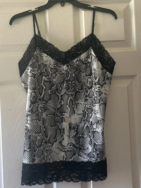 White House Black Market Black Snake-Pattern Lace Camisole Size Large Tank Top - Image 8