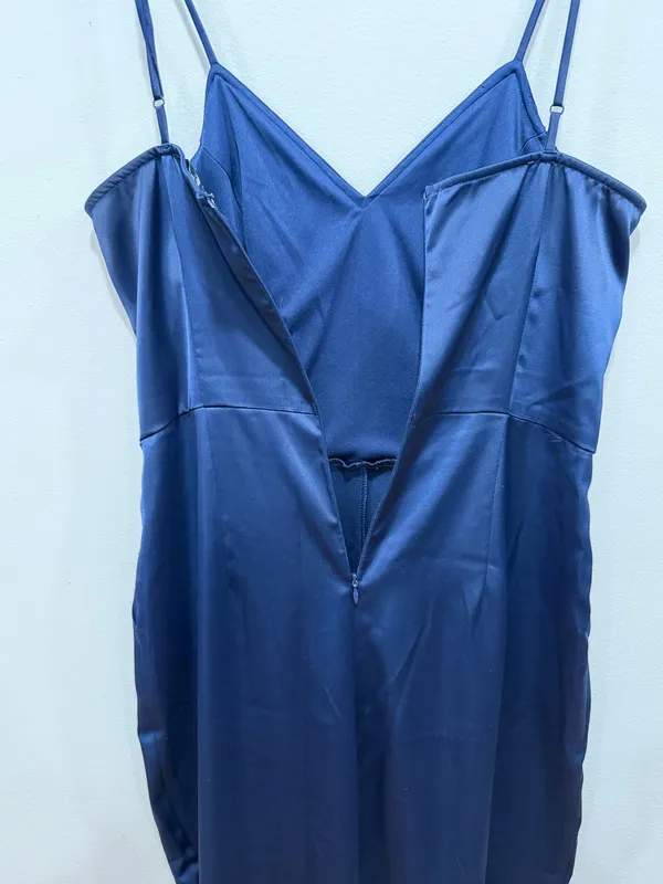 Lulus Navy Satin Jumpsuit Spaghetti Strap Wide Leg Elegant Evening Size medium - Image 6