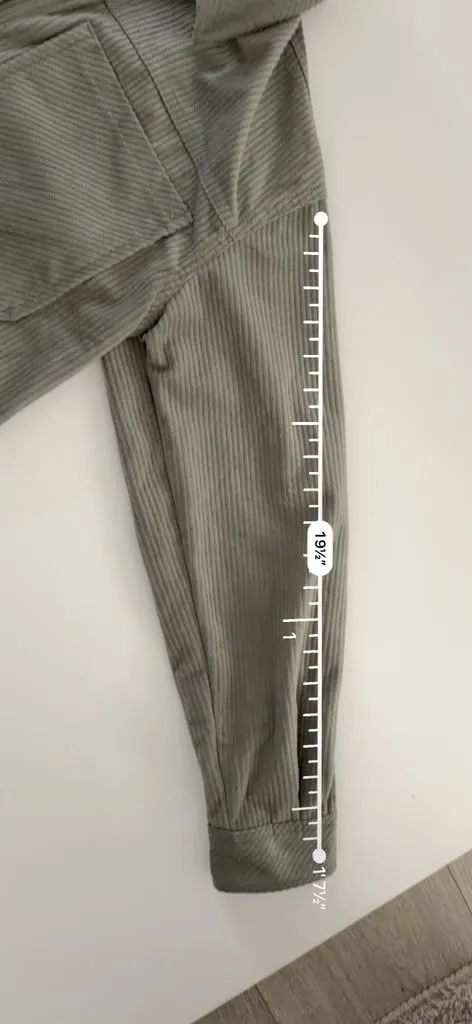 Democracy Women's Fall Soft Corduroy Cropped Jacket Lapel Collar Gray Green Tone Button-Up - Image 7