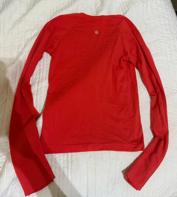 Lululemon Swiftly Long Sleeve - Image 4