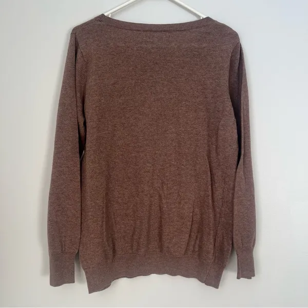 Old Navy Vintage Fox Sweater Size Large Crew Neck - Image 5