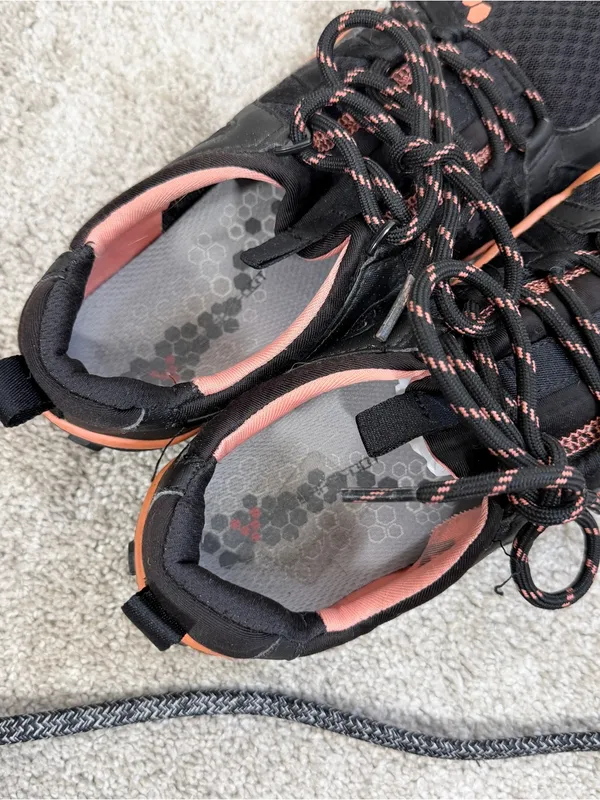 Vivobarefoot Women’s Breatho Trail Running Shoes Lace Up in Black 7.5 - Image 10