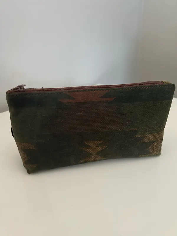 Vtg Minnetonka Embossed Leather Pouch NWT Southwestern Aztec Case 9282 YKK Zip - Image 5