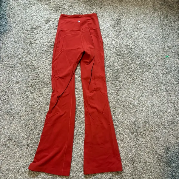 Lululemon Groove Super-High-Rise Flared Pants in Cayenne Size 2 Yoga Pilates - Image 4