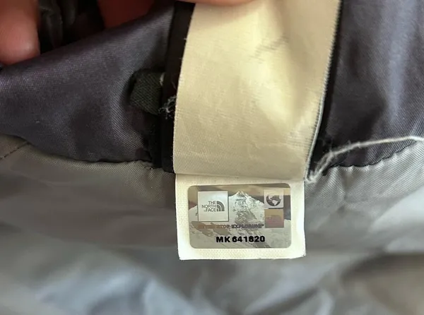 North Face 550 Puffer Vest Goose Down Metallic Purple Women's Small Nylon Zip - Image 9