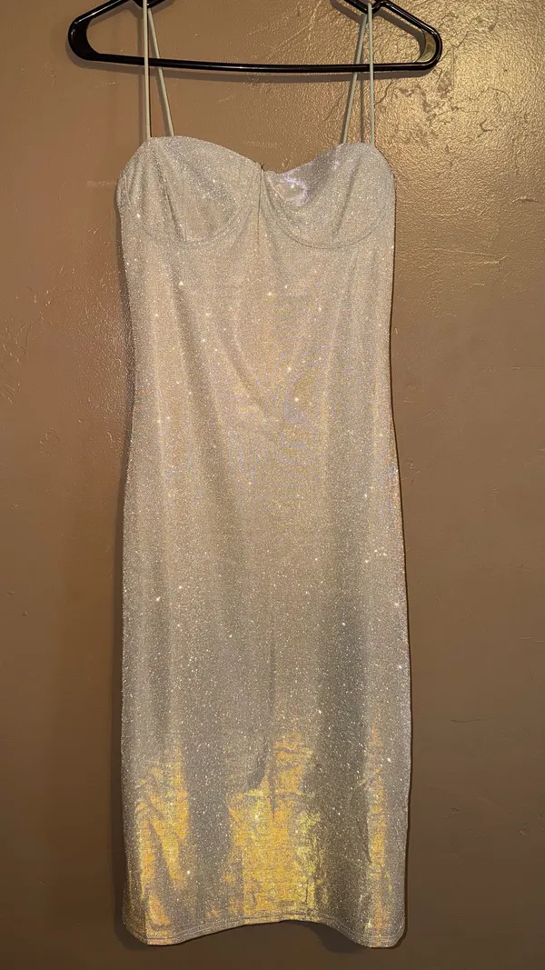 Le lis Gold sparky dress - Image 2
