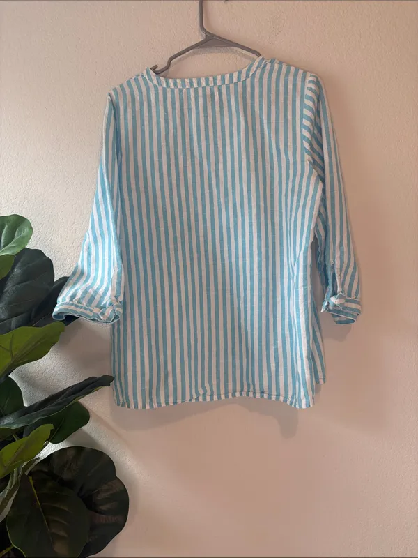 Kim Rogers Blue & White Striped V-Neck linen and cotton Top - Image 5