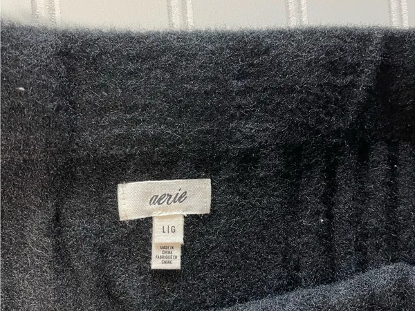 Aerie Black Ribbed Knit Midi Skirt Side Slit High Rise Sweater Skirt‎ Womens L - Image 4