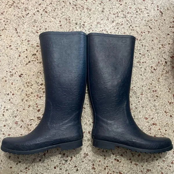 Ugg’s women’s tall blue Wiltshire rain boots 8 - Image 9