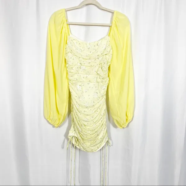 That’sSoFetch Lorde Ruched Puff Sleeve Mini Dress: Yellow Ditsy Floral - Image 2