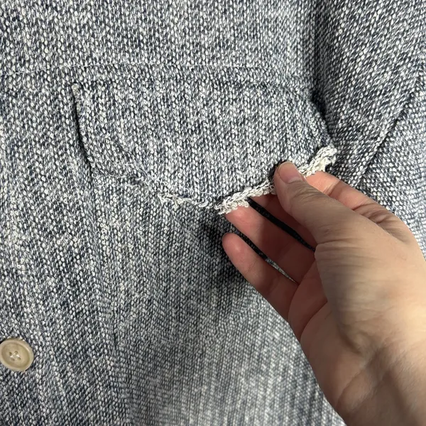 Bohme Polgram by Wellmade Inc.Gray Woven Schacket frayed hems Button down Size M - Image 5