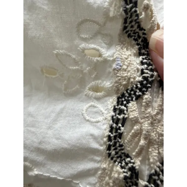 Zara TRF White‎ Eyelet Embroidered Cotton Tassel Boho Blouse XS NWT - Image 6