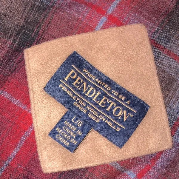 Pendleton burgundy fuzzy zippered fleece jacket size large - Image 3