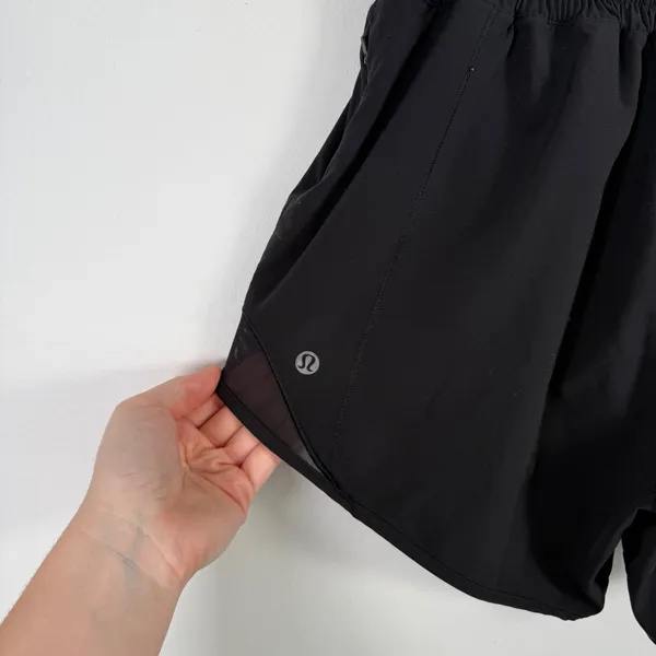 Lululemon Hotty Hot High Rise Lined Short 4" Long Black Athletic Gym Womens 4 - Image 4