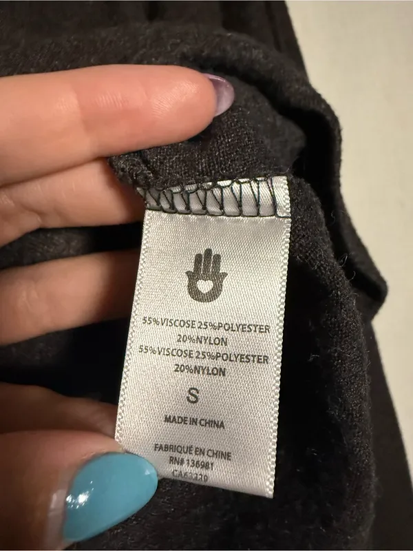 Spiritual Gangster Amour Savasana Pullover Sweater Dark Grey and Rainbow Size S - Image 8