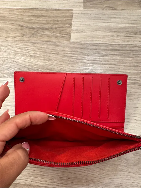 Dagne Dover Red Slim Snap Wallet - Image 5
