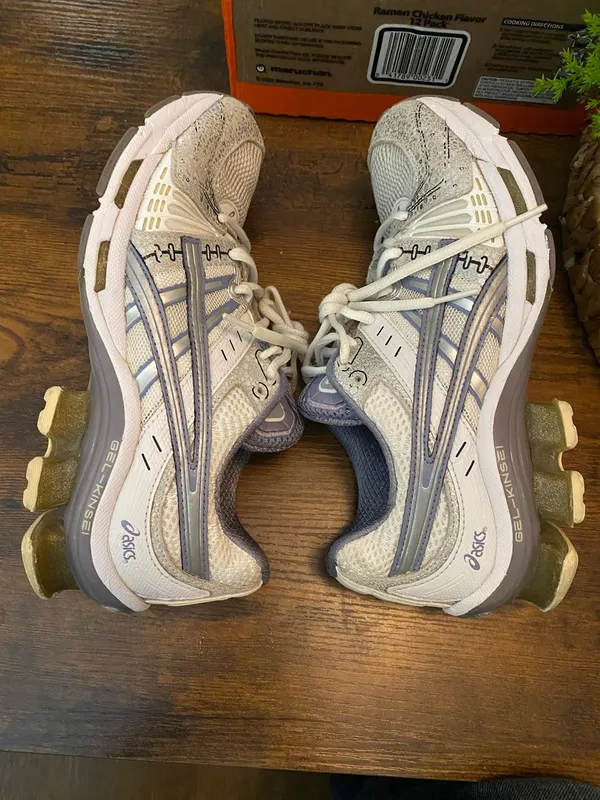 Oasis Asics Gel-Kinsei OG Sneaker Running Shoes Women Sports size 9 - Image 6