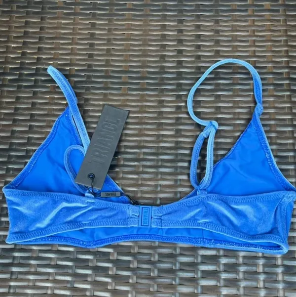 Triangl bikini top - Image 4