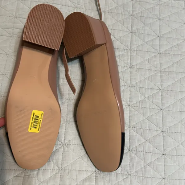 NWT Steve Madden Women's Eli Pump Elegant Women's Ankle Strap Block Heel Shoes - Image 3