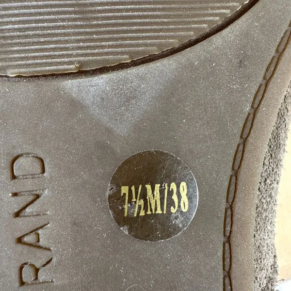 Lucky Brand Taupe Suede Slip On Flats Women's Size 7.5 - Image 2