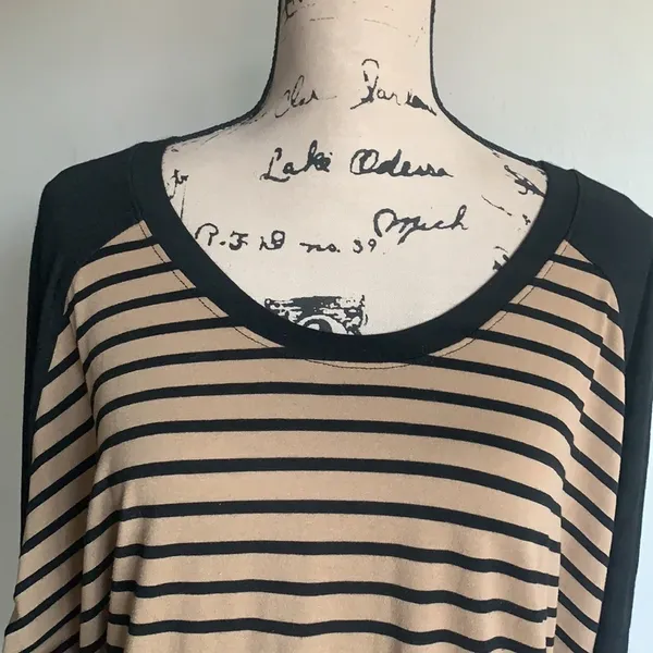 Cielo Top Striped Black Tan Medium - Image 4