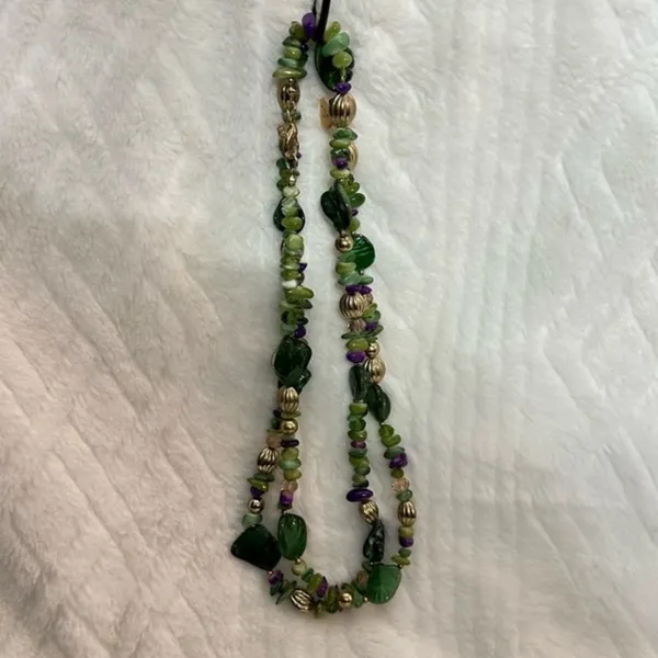 Vintage Single Strand Mixed Purple & Green Beads & Stones Necklace - Image 3