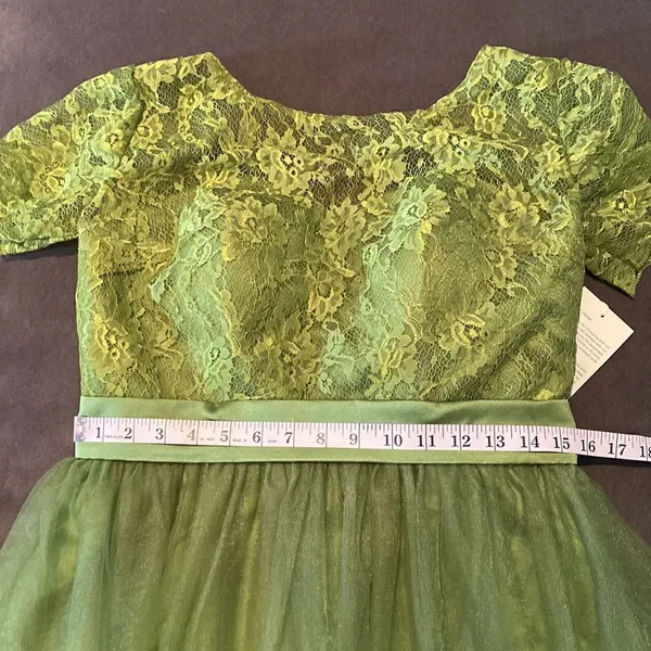 Women’s Full Length Tulle & Lace Sort Sleeve Dress with Zip Up Back Size 12 NWT - Image 8