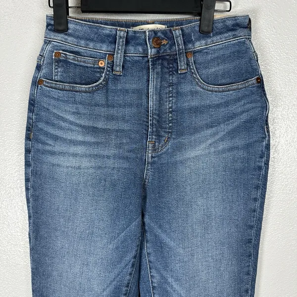 NEW Madewell The Curvy Perfect Vintage Jeans Womens 26 Medium Wash Straight Leg - Image 2