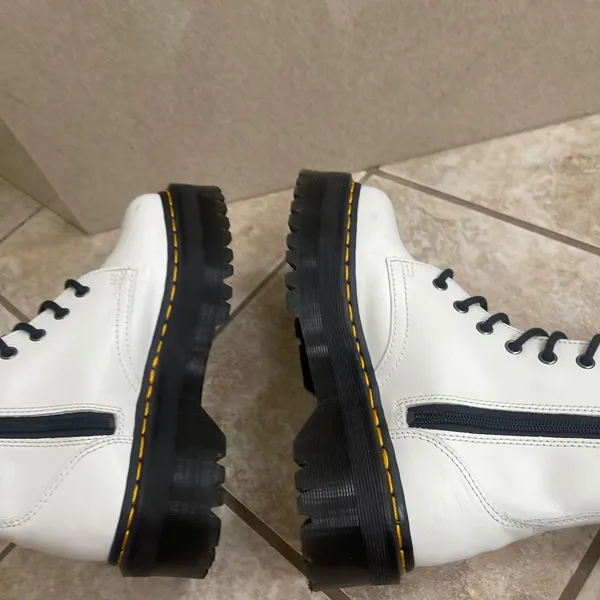 Dr Martens‎ Jadon White Leather Platform Combat Boots Side Zip 8-Eye US 7 lady - Image 10