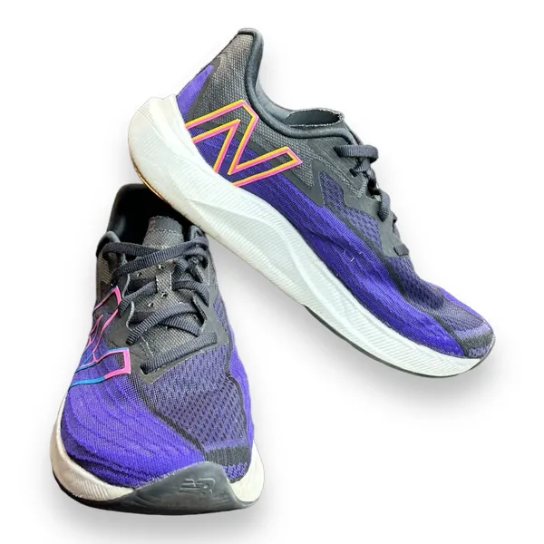 New Balance‎ Fuel Cell Rebel V2 Running Womens Size 8B Sneakers Athletic Shoes - Image 6