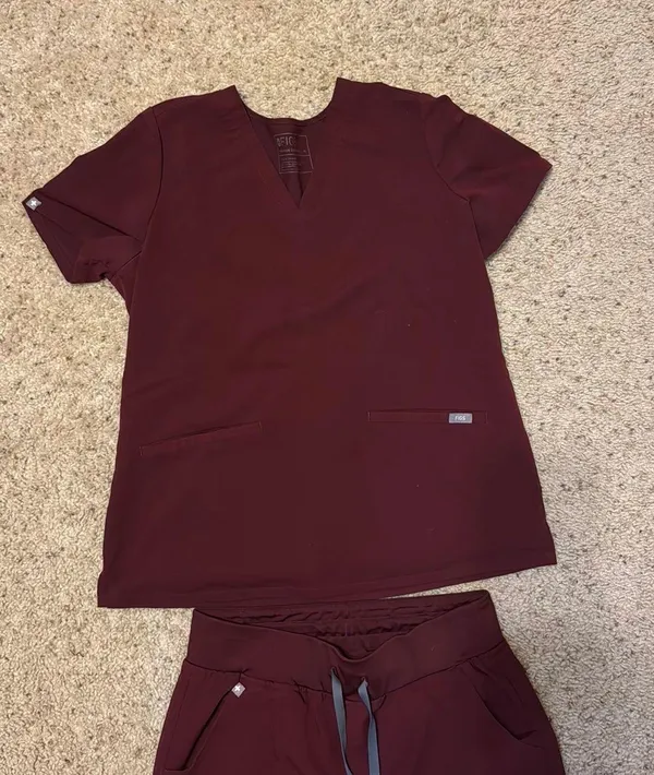 Burgundy Scrubs Set - Image 4