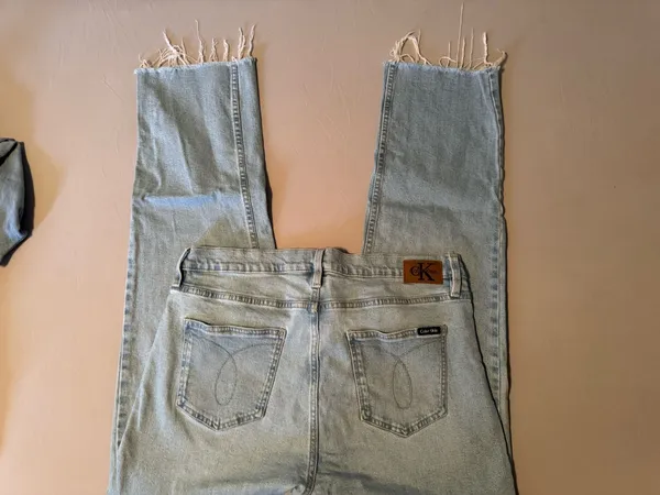 Calvin Klein Light Wash Denim Jeans - Image 4