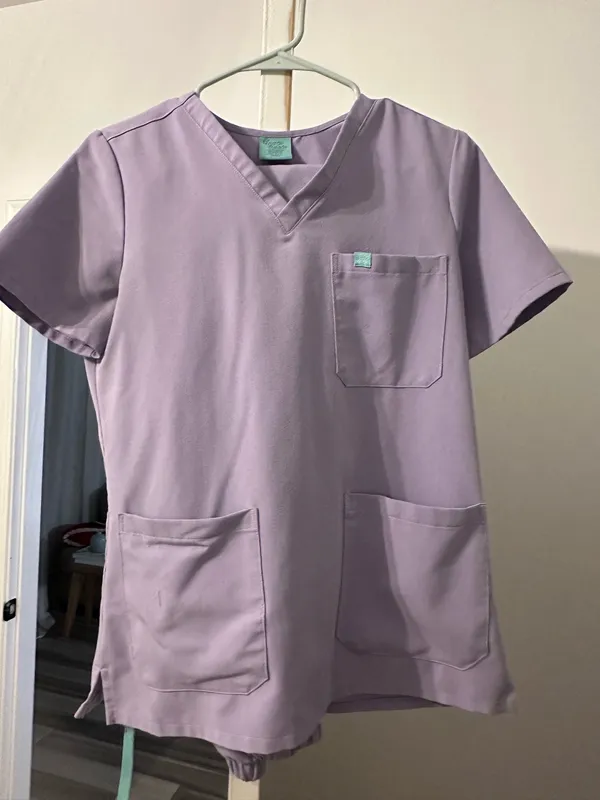 Garde Malade Scrub Set : Lavender Purple - Image 2