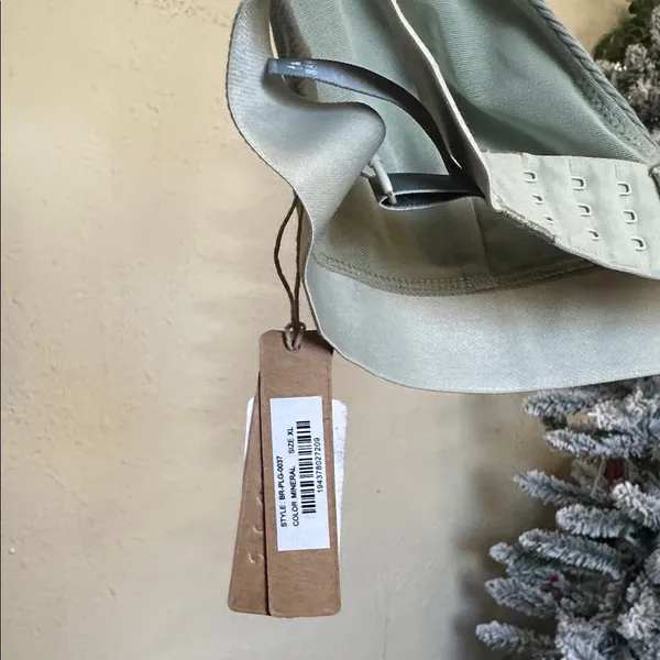 SKIMS Cotton Rib Plunge Bralette Mineral NWT‎ size XL - Image 4
