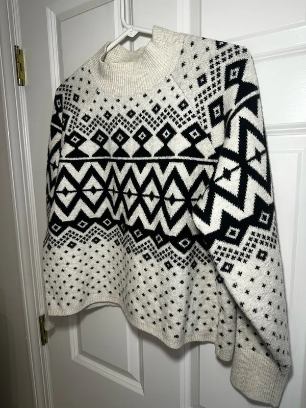 Old Navy Christmas Sweater - Image 3