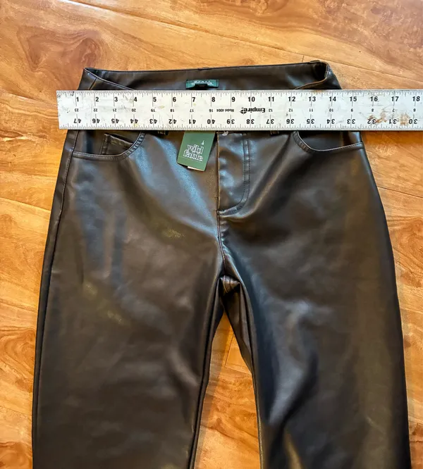 Wild Fable Dark Brown Faux Leather Pants Size 00 (14/28) New With Tags High Rise - Image 4