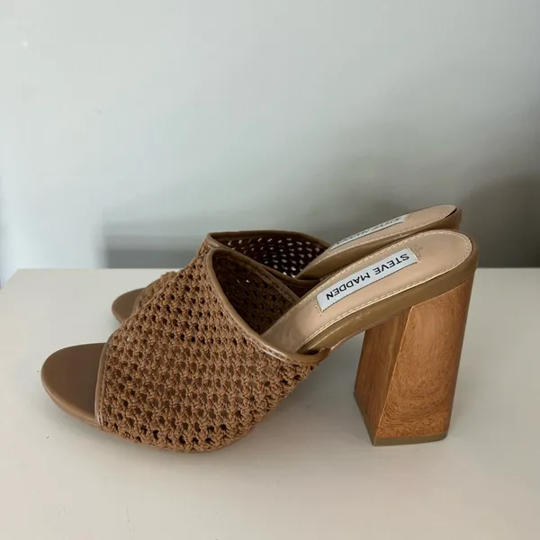Steve Madden Cataleya Block Heel Sandal - Image 4